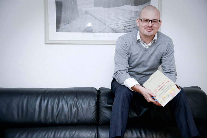 marco Marco Scharf, Spezialmakler